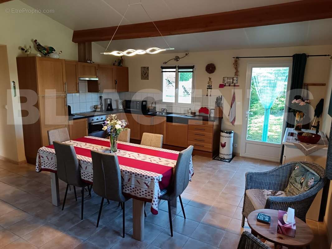 IMG_20250331_170919 - Maison à BROSSAC