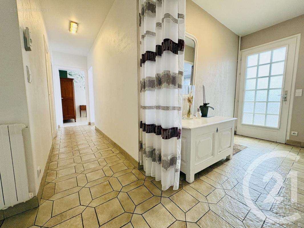 Maison 155 m² à Peyrat-De-Bellac  - photo 14
