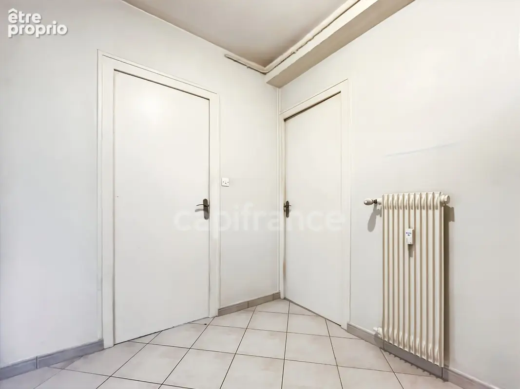 Joli T2 de 47 m² - DIJON - Copropriété très calme - photo 5