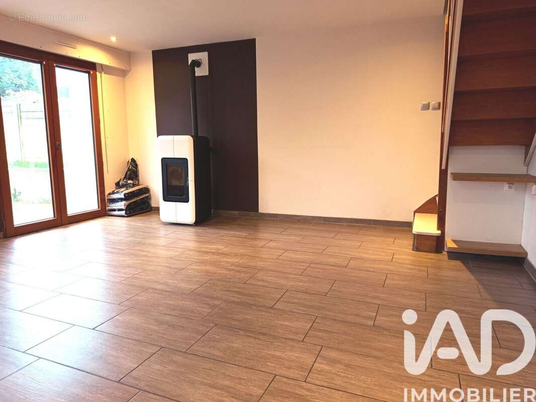 Maison 111 m² à Miniac-Sous-Becherel  - photo 5