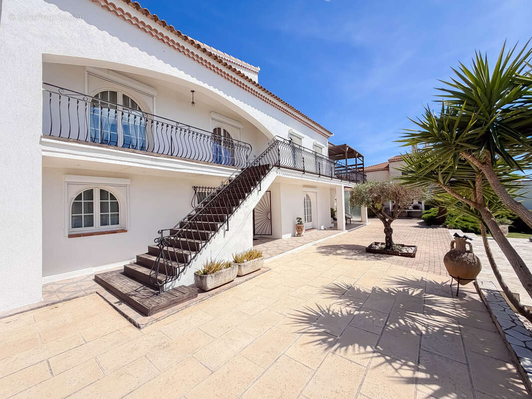 Maison à PORT-DE-BOUC