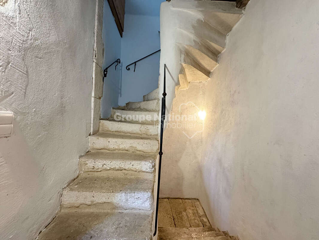 Maison à GOUDARGUES