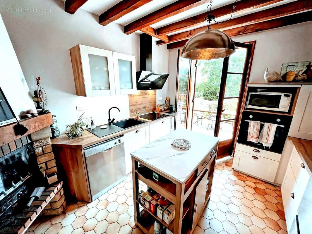 Maison familiale périgourdine contemporaine dans un cadre idyllique - photo 4