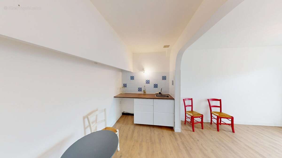 Rabastens, proche centre ville, maison T3 - photo 4