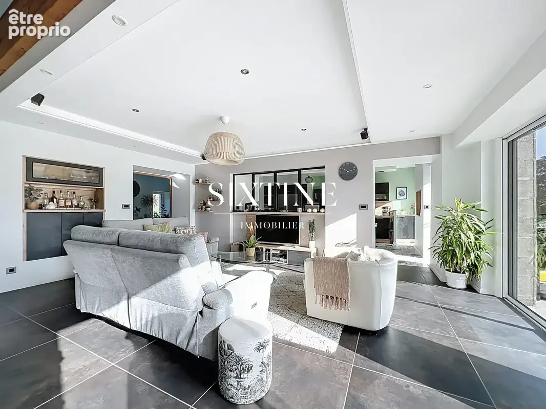 Maison 302 m² à Bourgoin-Jallieu  - photo 6
