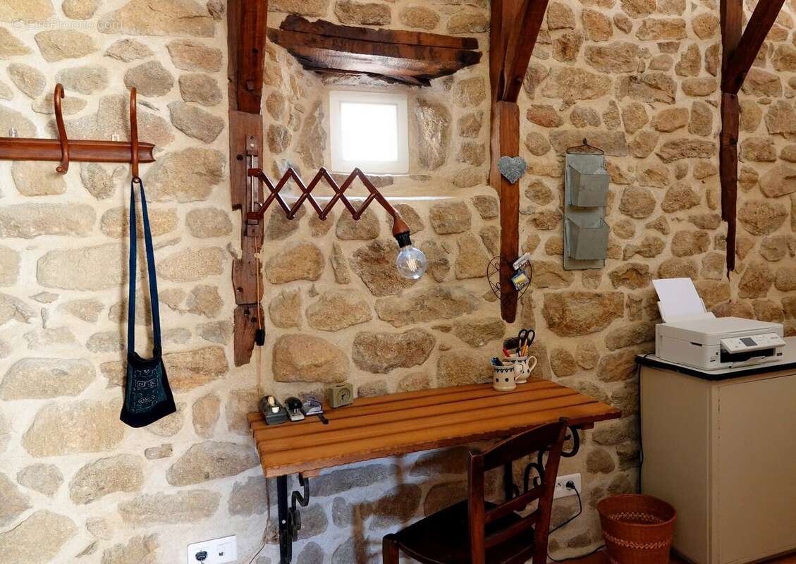 Appartement à PRIVAS