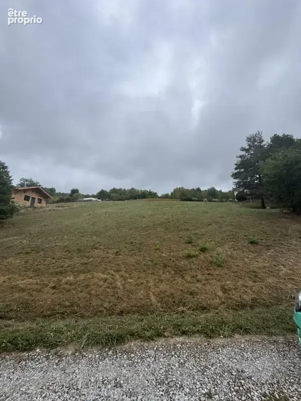 Terrain à LACAZE