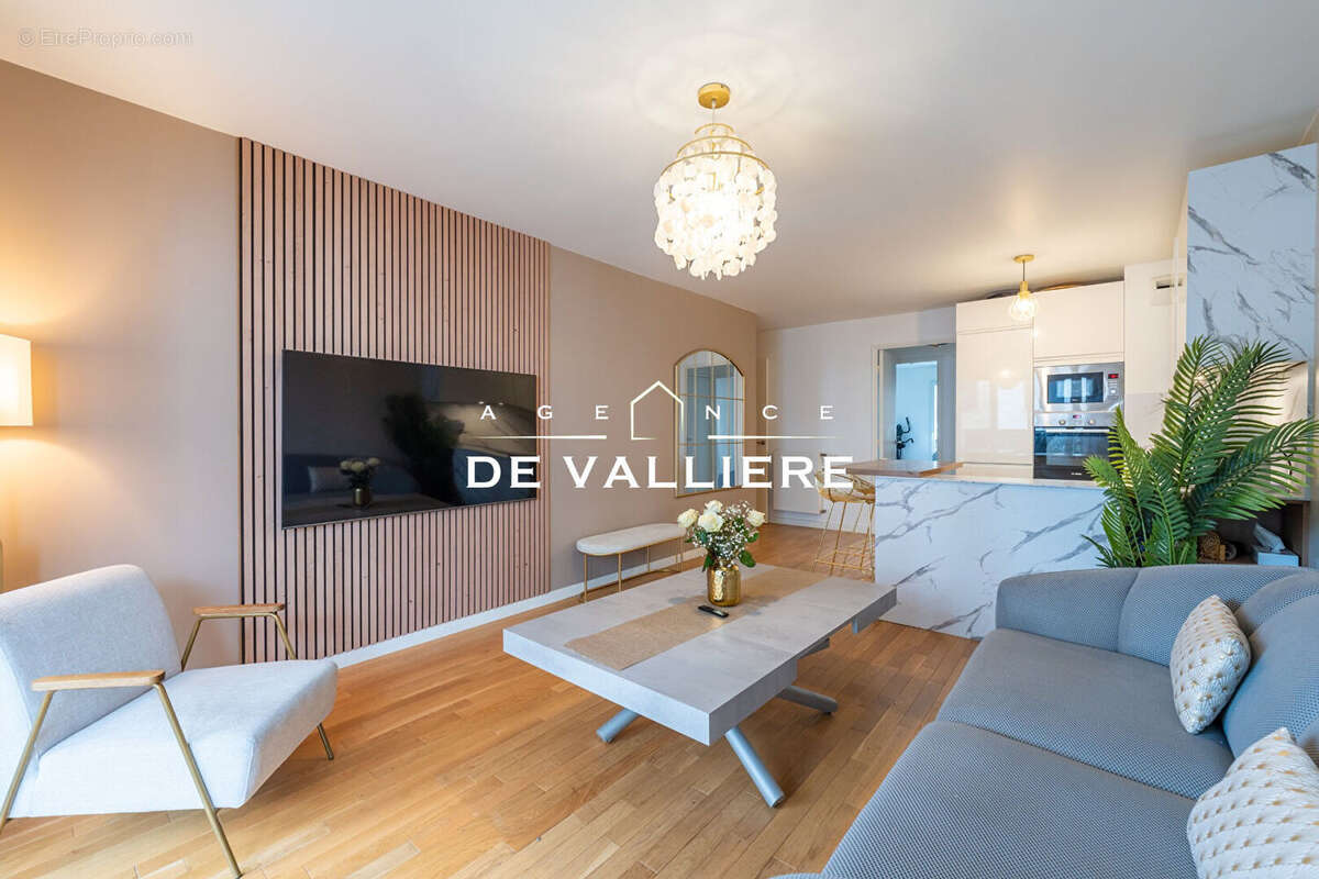 Appartement à SURESNES