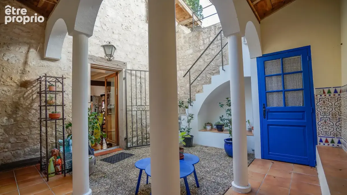 Charmante maison au cœur du village, avec patio, terrasse et magnifique vue - photo 7