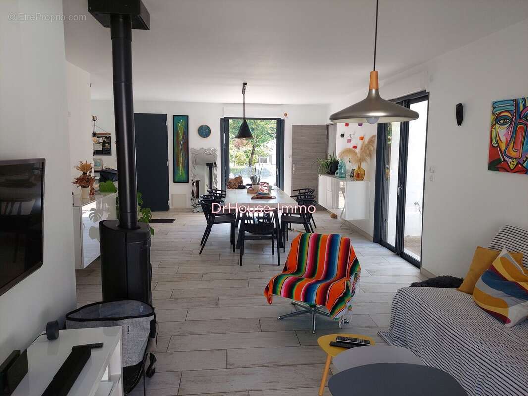 Maison à MEDIS