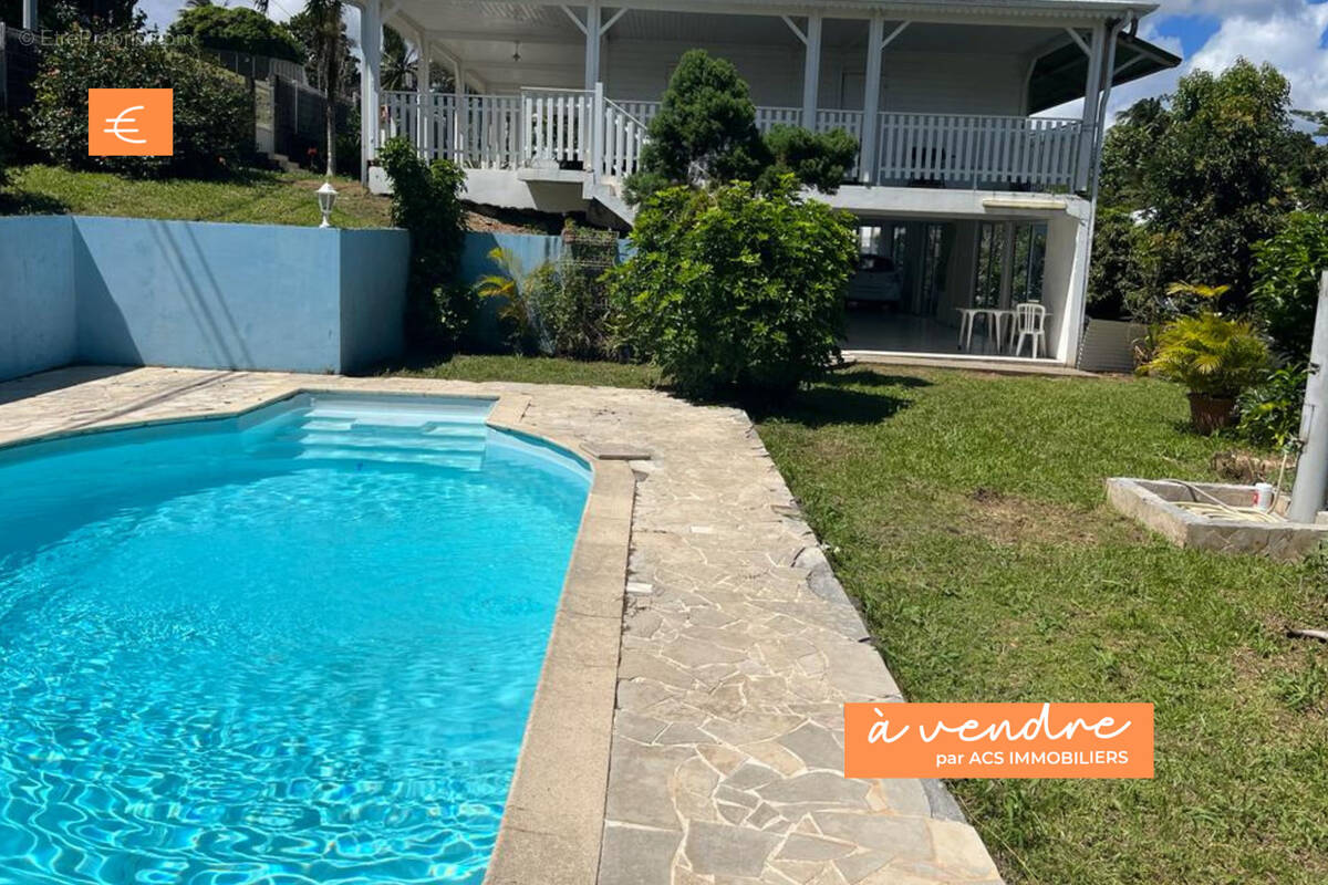 Maison à SAINT-JOSEPH