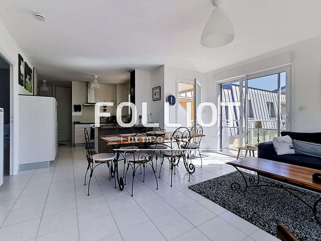 Appartement 3 pièces à vendre à Jullouville - Accès direct plage - photo 3