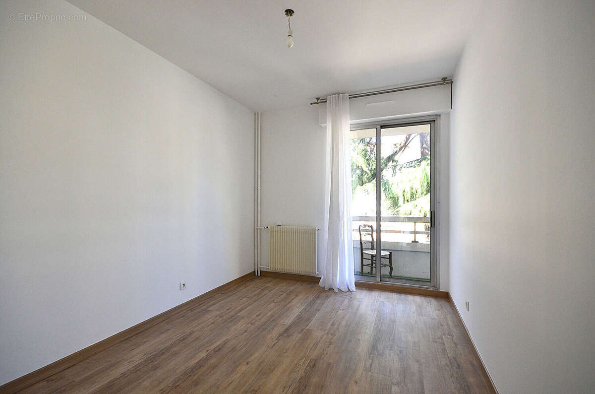 Appartement Villeurbanne 4 pièce(s) 81.62 m2 Gratte Ciel - photo 14