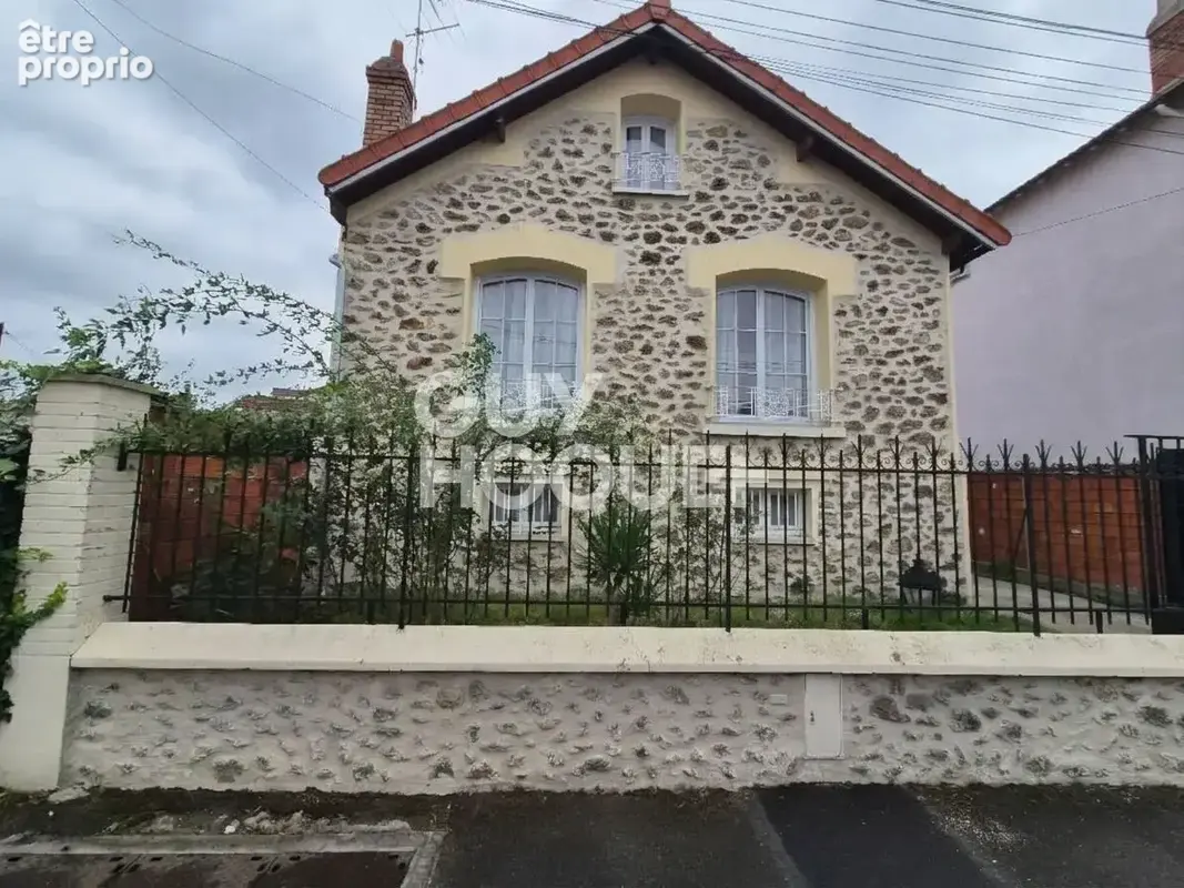 Maison Le Blanc Mesnil 5 pièce(s) - photo 1