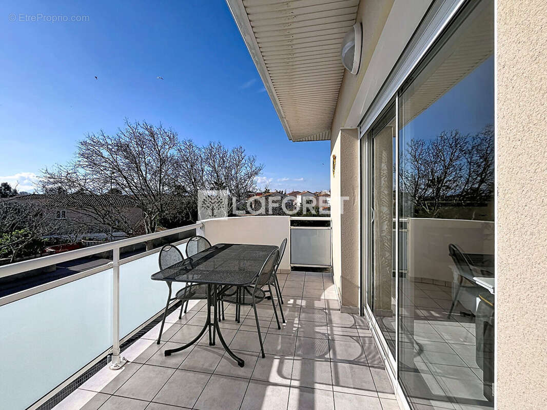 Appartement à SAINTE-MARIE