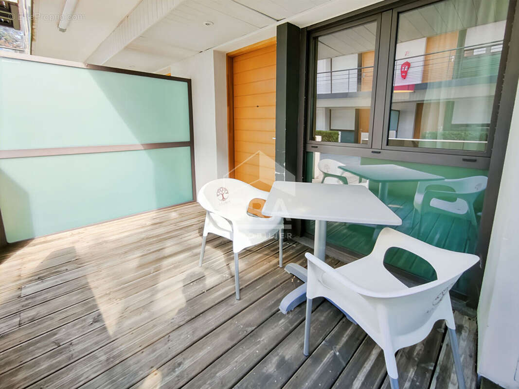 Appartement à EGUILLES