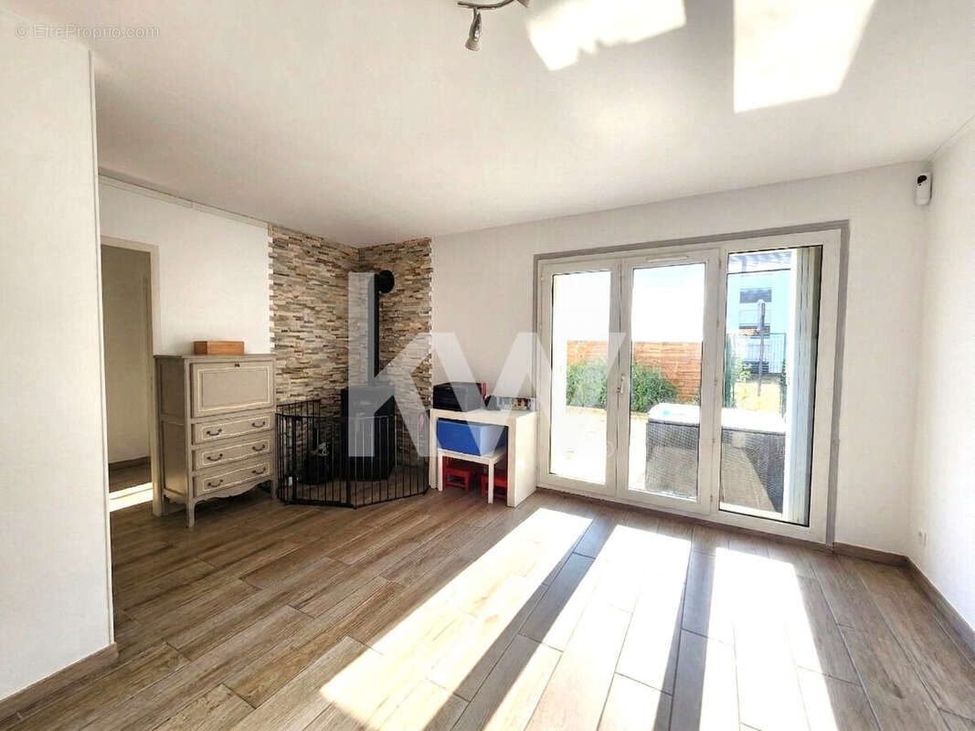 Maison 106 m² à Chateauneuf-Sur-Loire  - photo 4