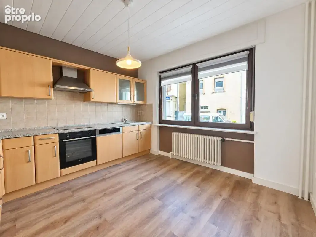 Maison rénovée 110 m² – 3 Ch – Jardin, Terrasse & Carport - photo 2