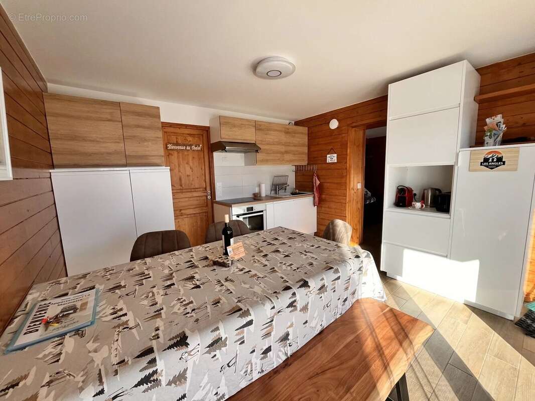 Appartement à LES ANGLES