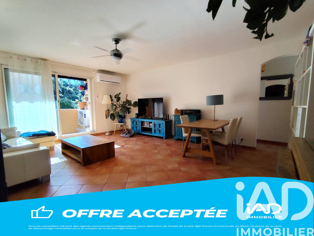 Photo 1 - Appartement à HYERES