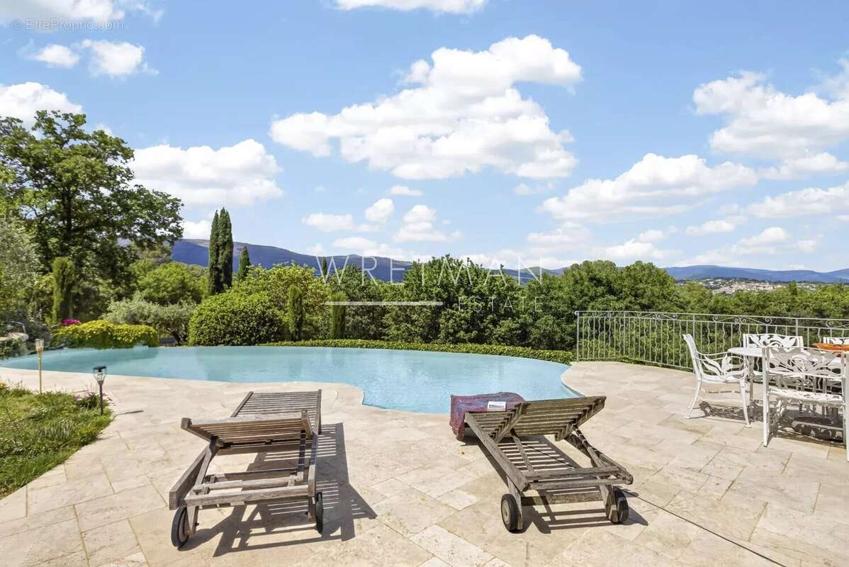 Maison à FAYENCE