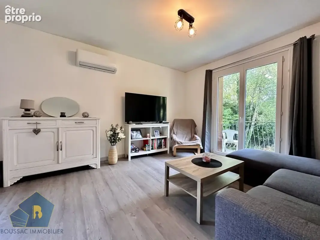 Maison 65 m² à Saint-Silvain-Bas-Le-Roc  - photo 4