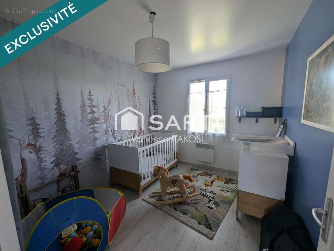 Maison 148 m² à Puy-Du-Lac  - photo 8