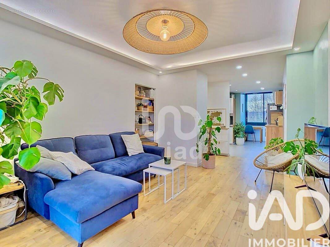 Photo 1 - Appartement à TASSIN-LA-DEMI-LUNE