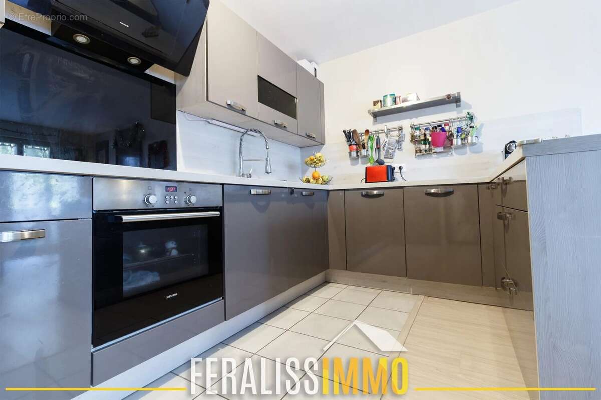 Appartement à VAUREAL