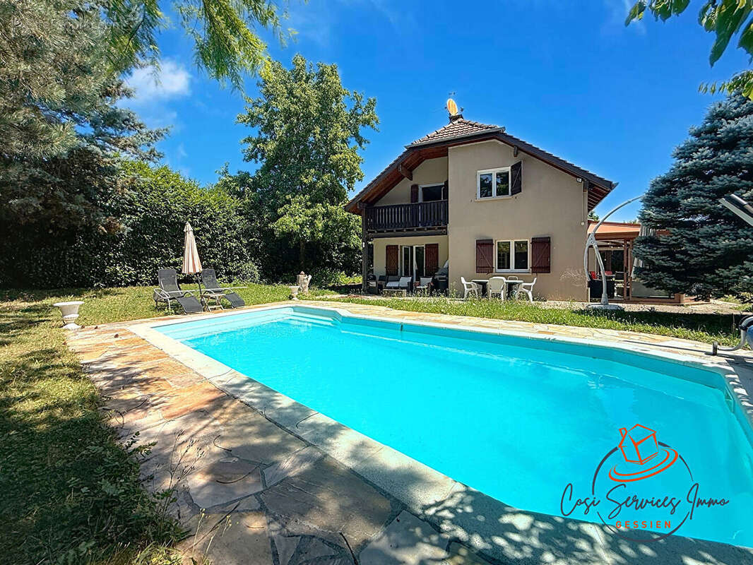 Maison à PREVESSIN-MOENS