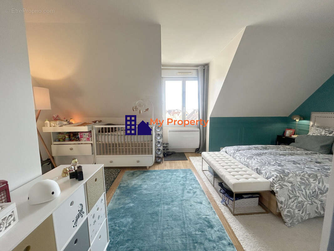 Appartement à CARRIERES-SUR-SEINE