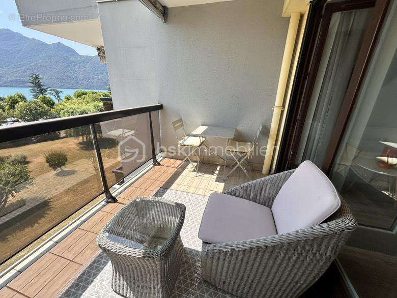 Appartement à AIX-LES-BAINS