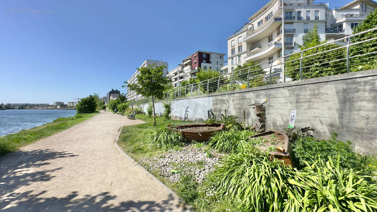 Appartement à JUVISY-SUR-ORGE