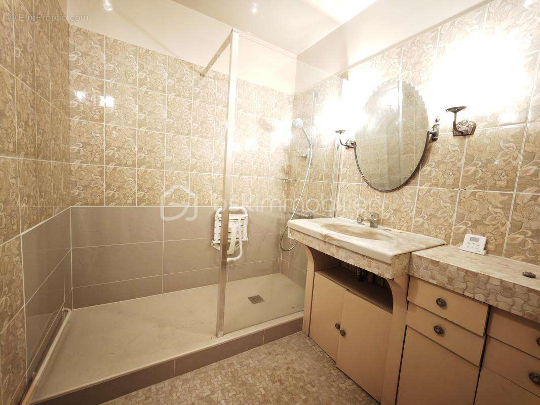 Appartement à SAINT-GRATIEN