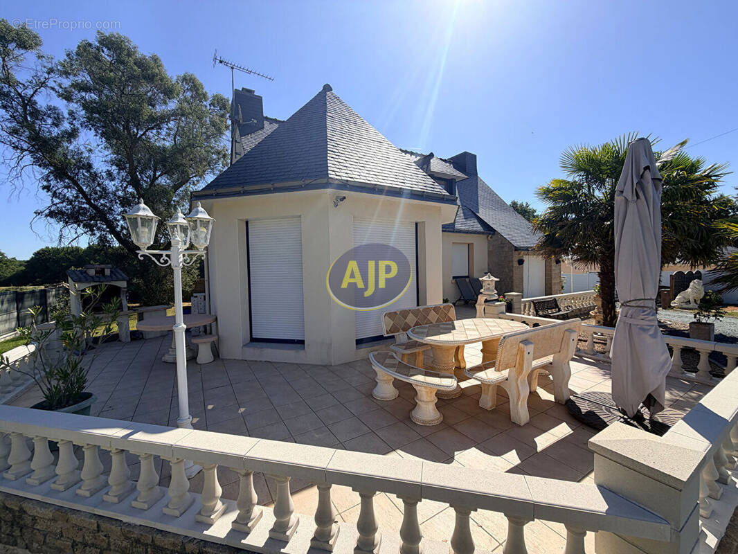 Maison à PLESSE