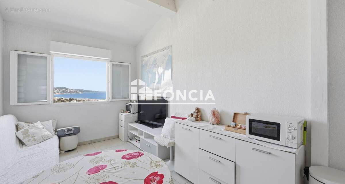 À vendre – Studio avec mezzanine – Nice – Idéal investissement - photo 2