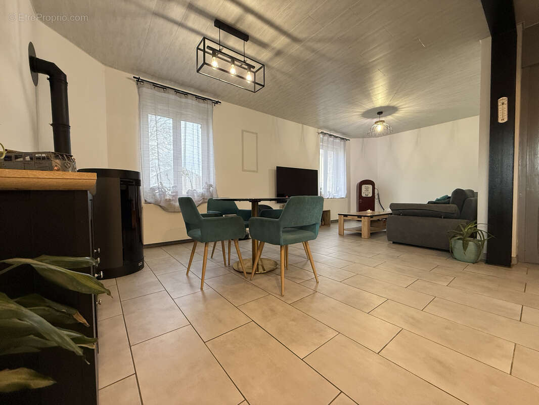 Maison à BIGNICOURT