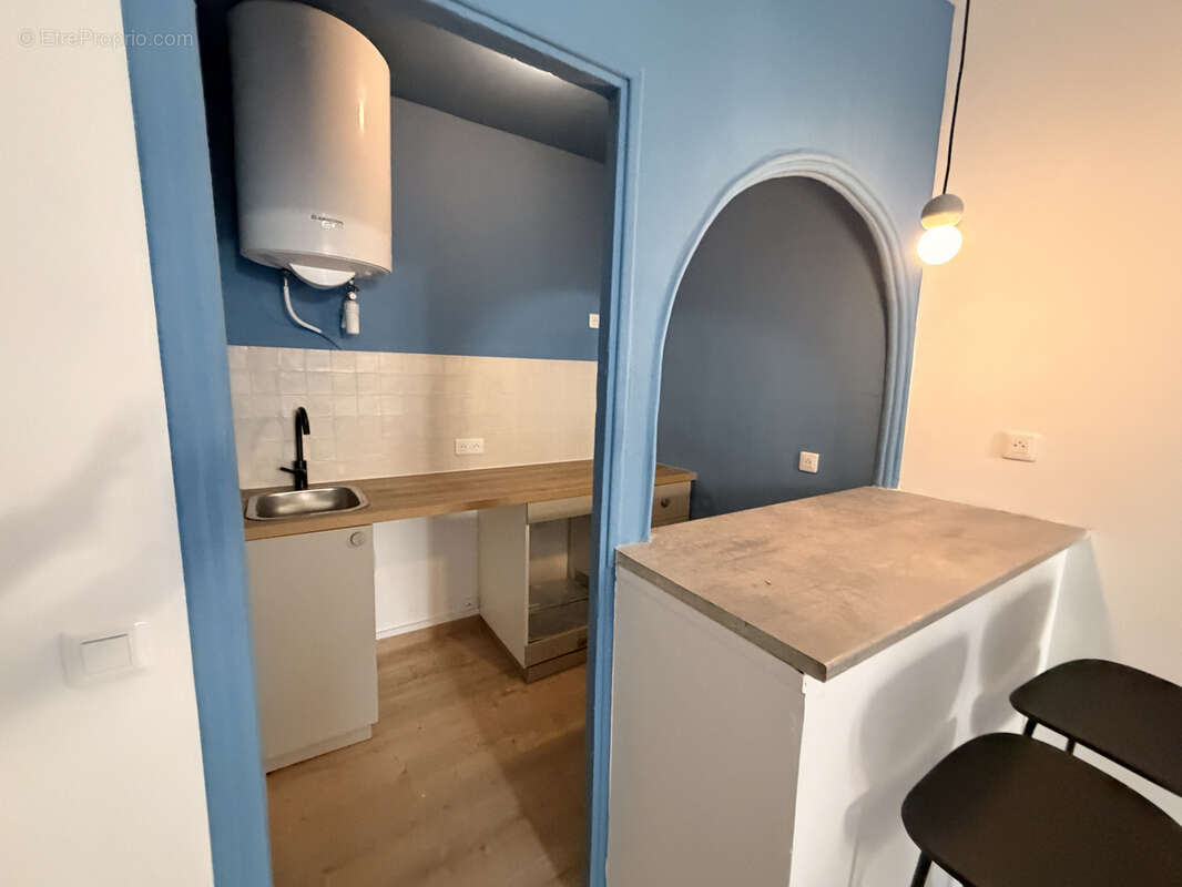 Appartement à MARSEILLE-3E