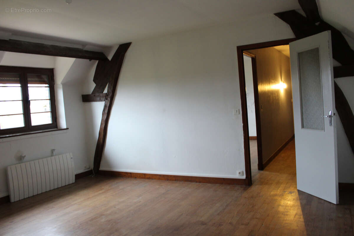 Maison à MORVILLIERS