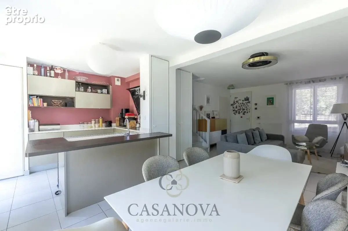 Maison contemporaine 81 m² avec jardin, garage et 3 chambres au Plan des Quatre Seigneurs à Montpellier - photo 8