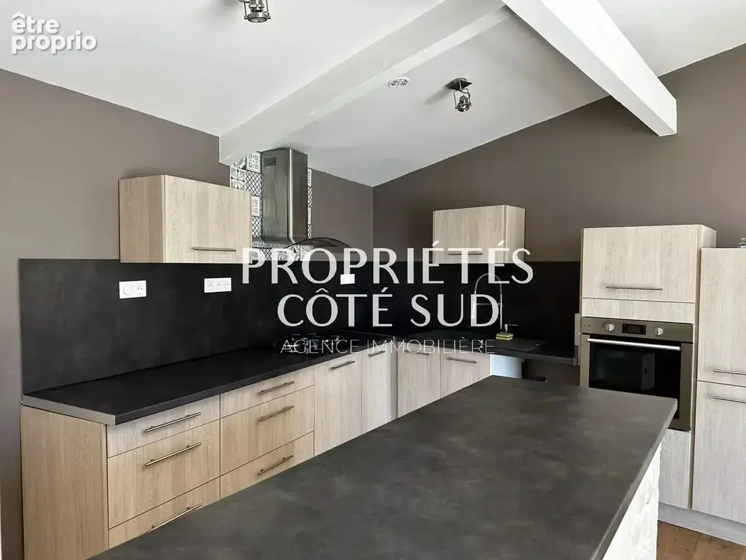 Propriété d'exception à Saint Geniès de Comolas - 8 pièces, 220 m2 - photo 4