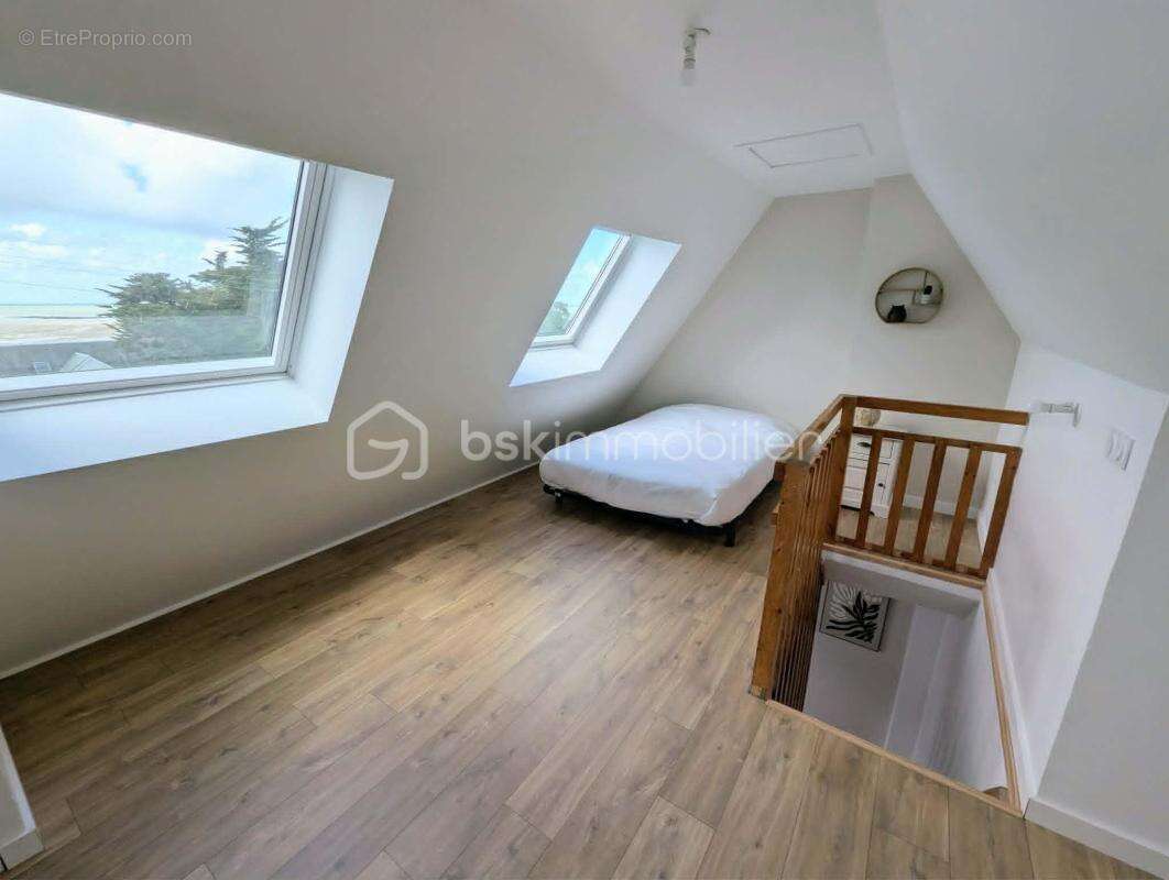 Appartement à SAINT-PAIR-SUR-MER
