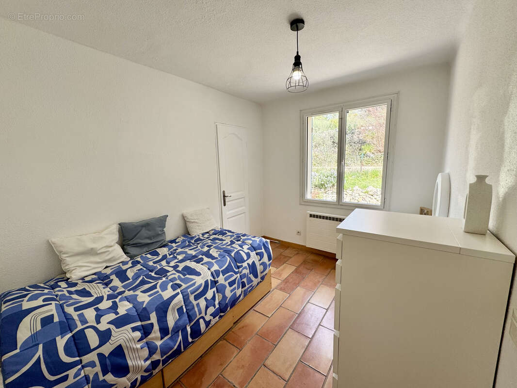 Maison à LA BASTIDONNE