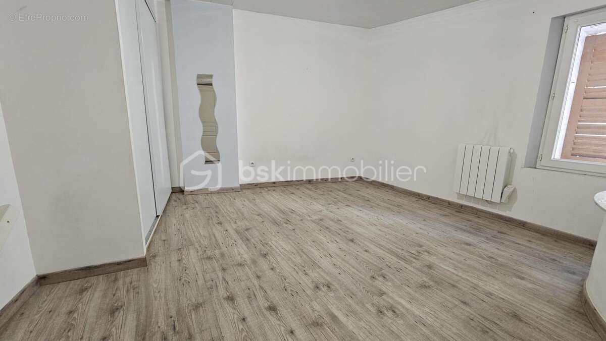 Appartement à CAMPS-LA-SOURCE