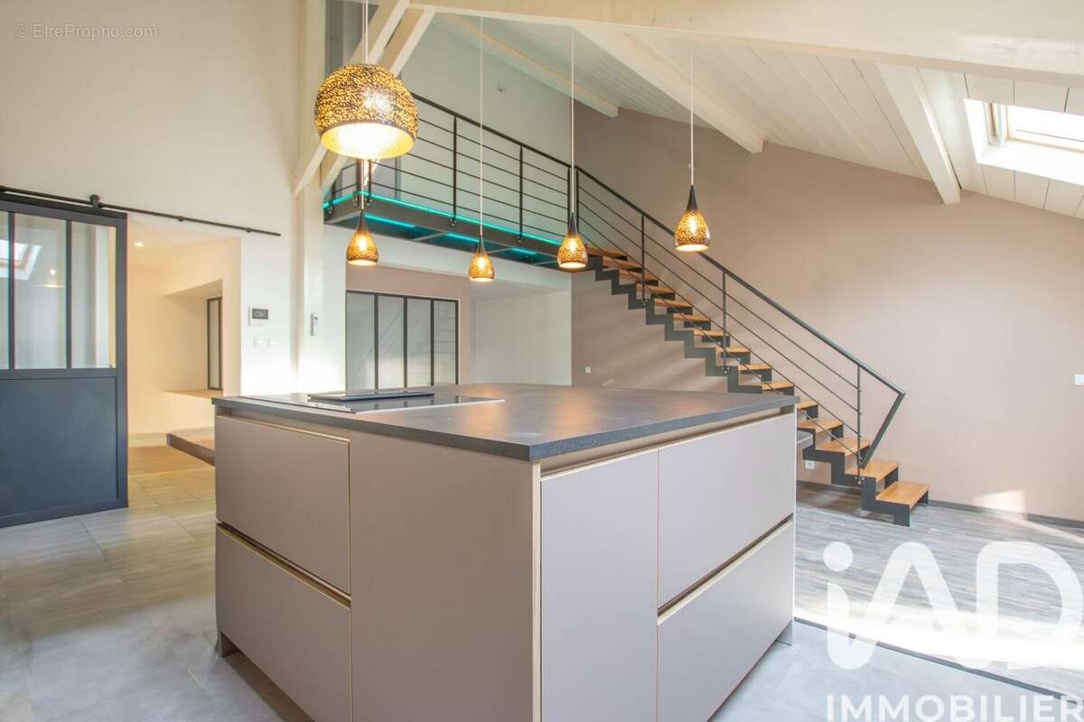 Photo 3 - Commerce à TRESSERVE