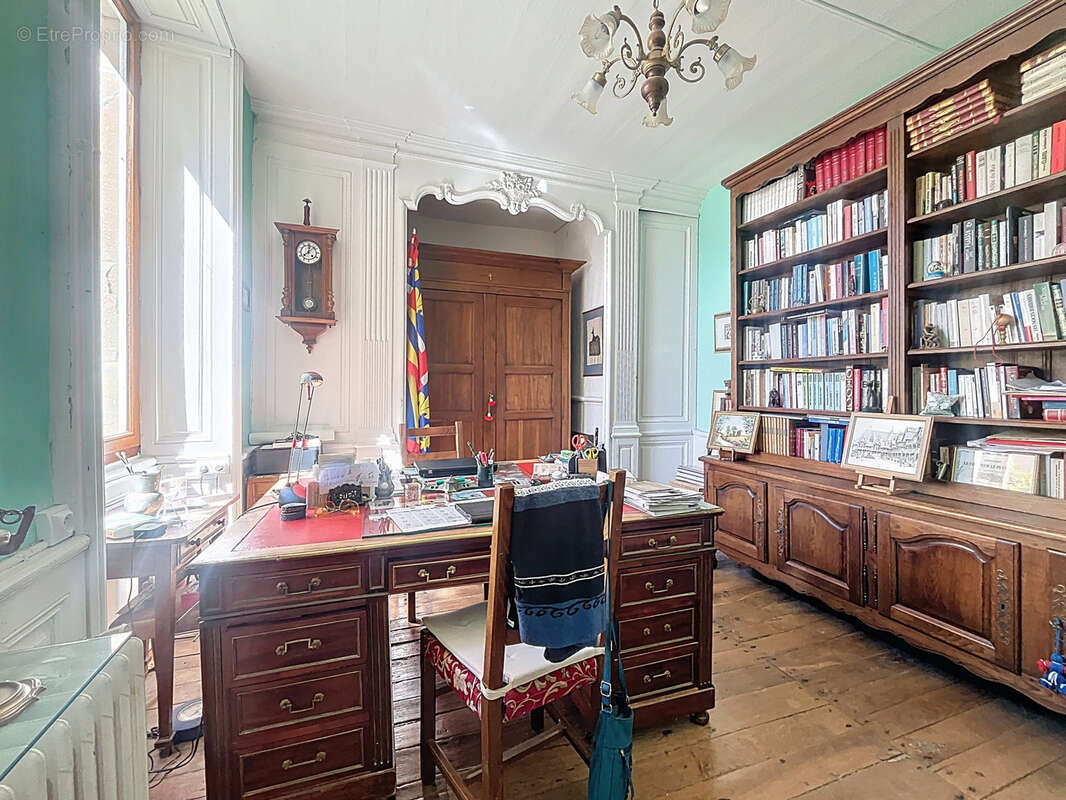 Maison à GRANCEY-LE-CHATEAU-NEUVELLE