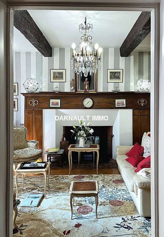 Maison à MONTESQUIEU-VOLVESTRE