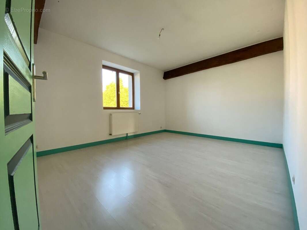 Maison à NOISY-SUR-ECOLE