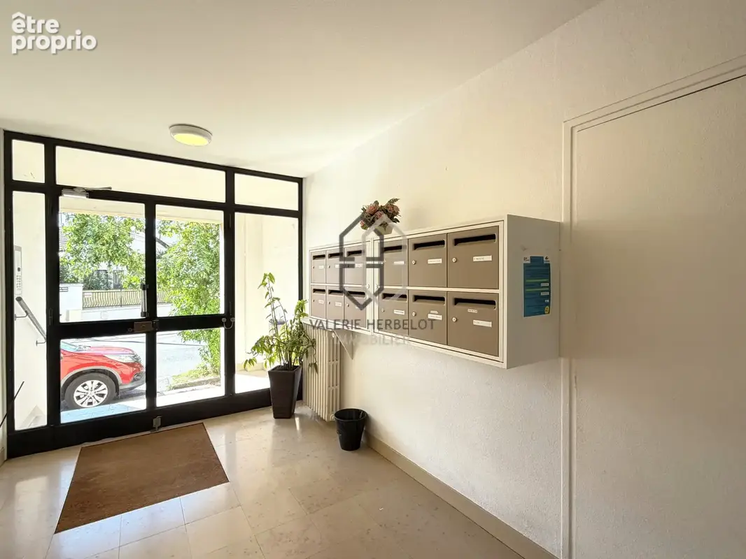 Vite : une visite pour ce beaux 3 pièces avec 2 balcons - photo 16