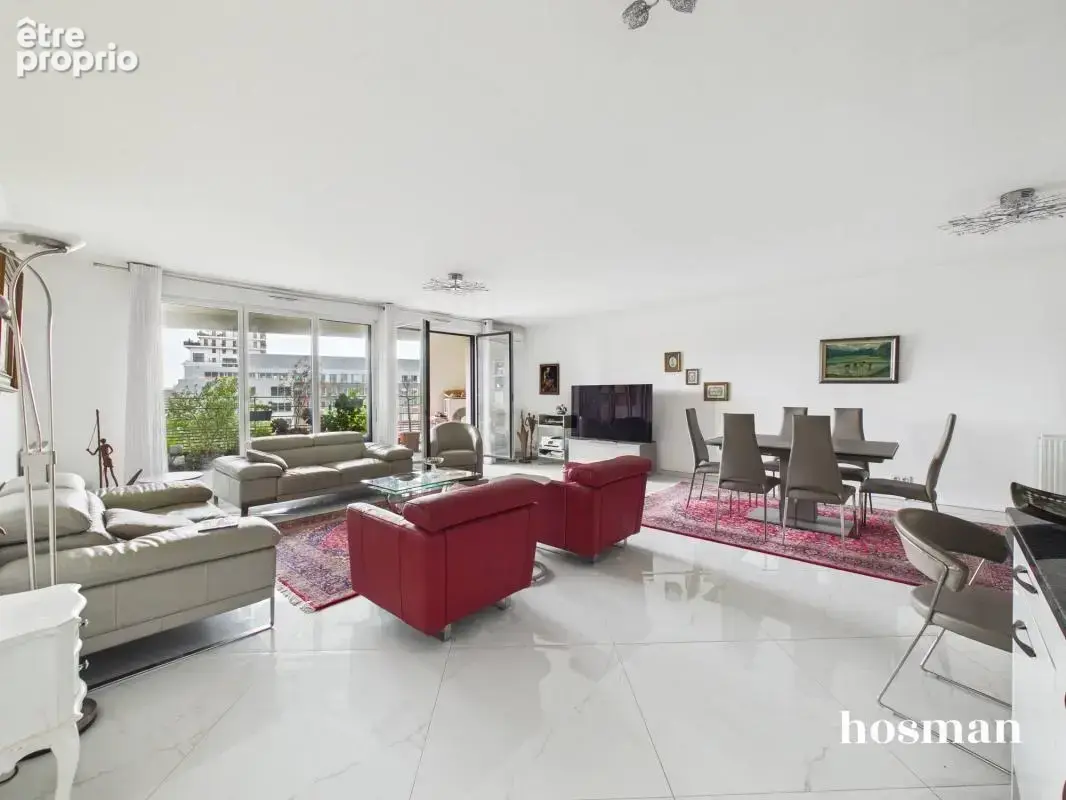 Appartement 3 pièces de 98 m² avec balcon / terrasse et parking - Rue Albert Dhalenne, Saint-Ouen-Sur-Seine - photo 2